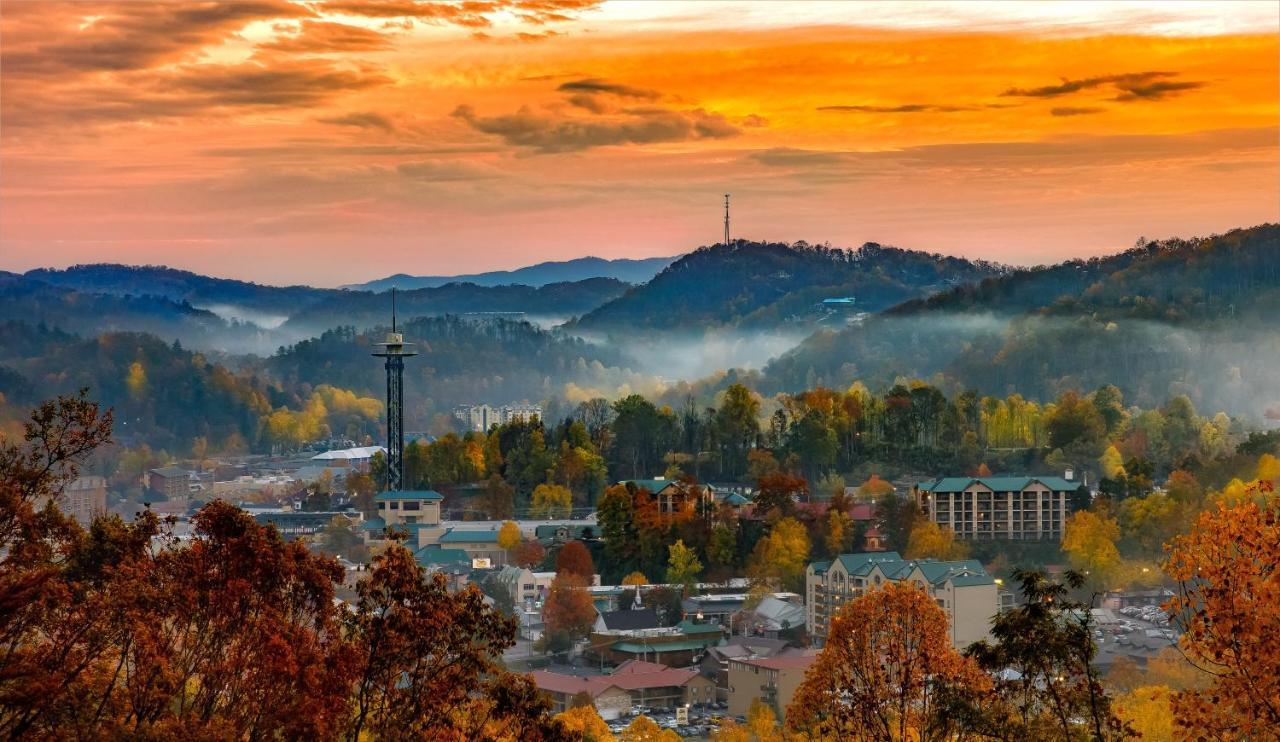 Smoky Mountain Dreams Villa Gatlinburg Bagian luar foto